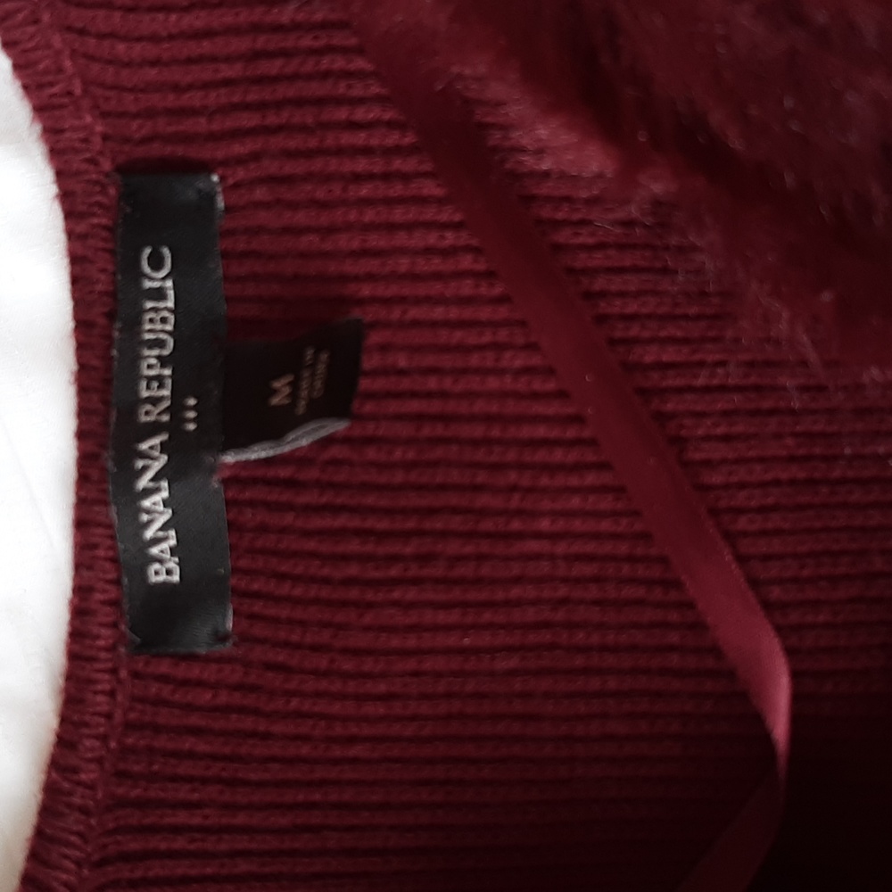 Wine color faux fur open front sweater - Picture 5 of 9
